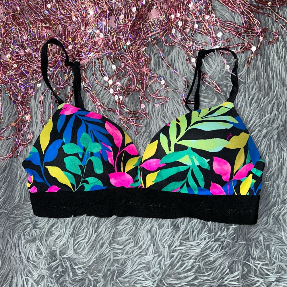 cutest pink push-up bra ! 🌸💕